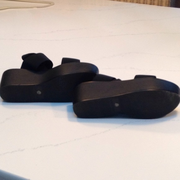 J/slides black wedge sandals - Picture 4 of 5